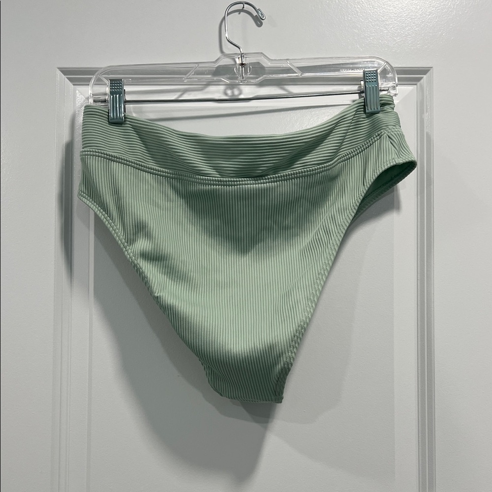 Cupshe Mint Ribbed Underwire Bikini Set - Picture 3 of 5